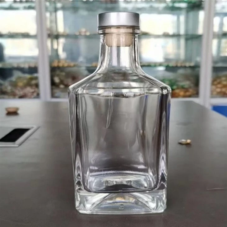 500ml Square Glass Bottle factory