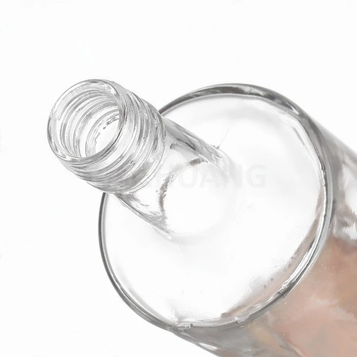 Glass Bottle For Storing Liquor factory