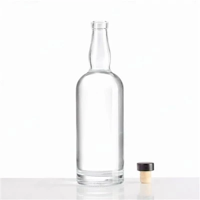 700ml Vodka ئەينەك بوتۇلكىسى